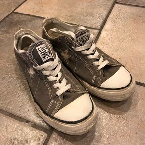 Gray Converse